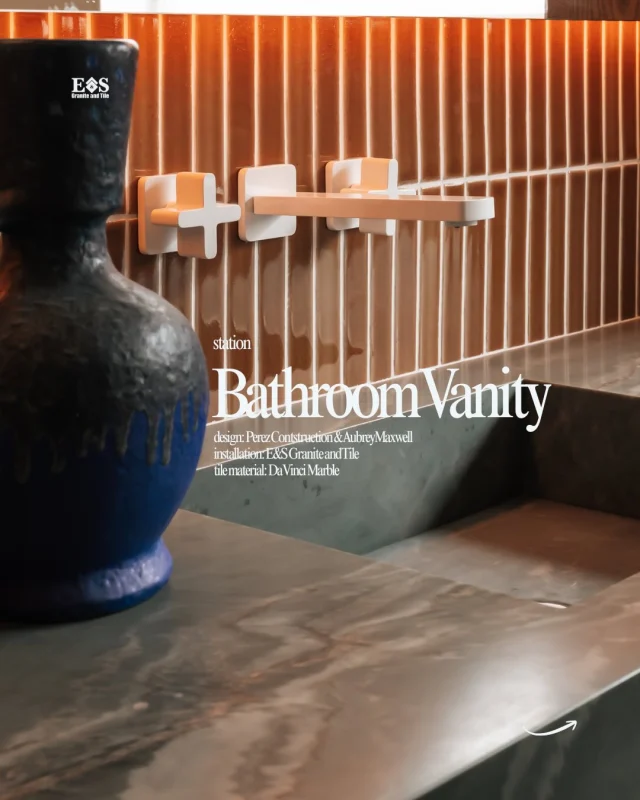 The beautiful bathroom station designed by @perezconstructionsf and @aubreymaxwelldesign at the @sfshowcase! 

We are very proud of our team that handled the installation work for this masterpiece which showcases precision and care in tile as well as the vanity stone! 

The beautiful Quartzite Verdevivo becomes the showstopper in this bathroom as the La Terrezza Zedonia Tile brings in the warmth and serenity with these materials by @davincimarble. 

Design: @aubreymaxwelldesign @perezconstructionsf 
Material: @davincimarble 
Photography: @viktoriya.studios 

#sfshowcase #vanity #bathroom #installation #design